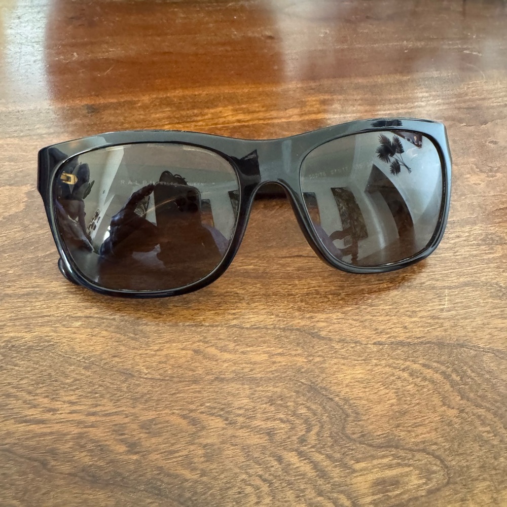 Ralph Lauren Tortoise Shell Polarized Sunnies